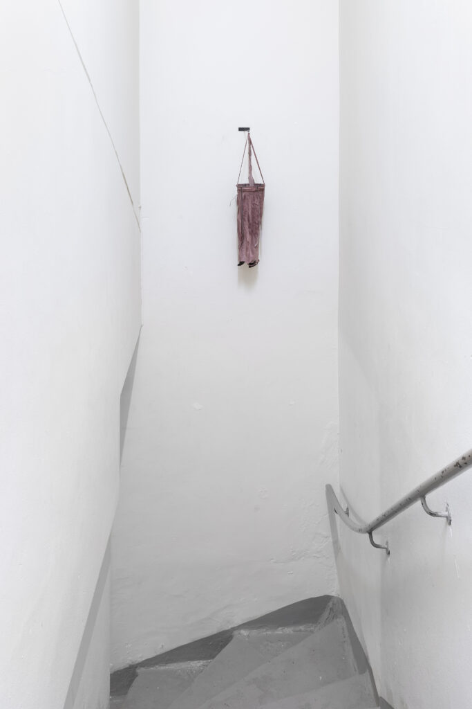 Serie: Arvestoff 2, Verk: Arv 1, Vises på galleri kasematt, Sagene.