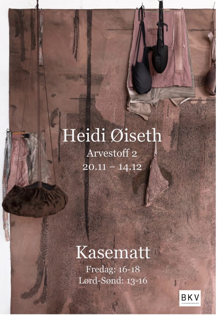 Kasematt 20/11- 2025 til 14/12- 2025. Utstillingen: Arvestoff 2. Utsnitt verk: Med Armene på Innsiden: 200cm x 500cm. Utstillingen er støttet av Norske Billedkunstneres Vederlagsfond