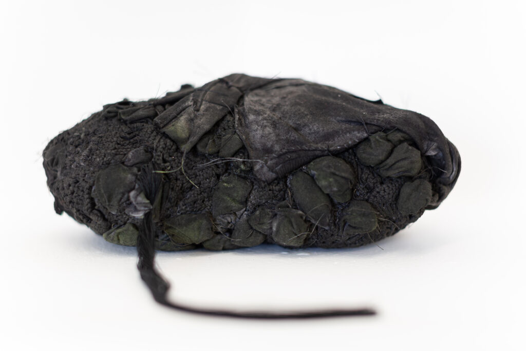 Utstilling; I Utkanten, Kunstpunkt Lista, Agder Kunstsenter 28/2-2026 Verk venstre: Det Usagte 2 h 5 cm x b 26 cm x d 8 cm