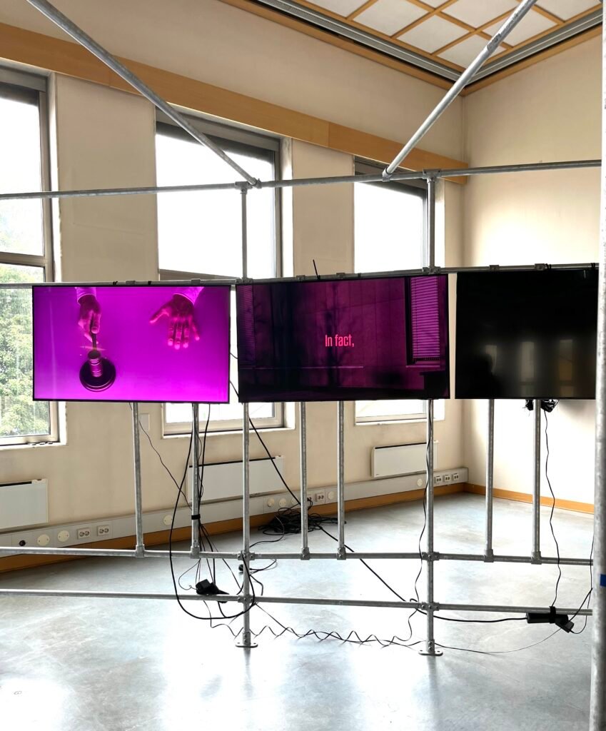 Temautstillingen, Norske Kunsthåndtverkere 2026. Tema Revolusjon. Kristiansund Kunsthall, Kuratorer: Tommy Olsson og Karl Edvin Ellingsen.